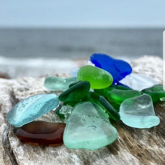 LIKE AND SHARE 🌻 - Picture 4 of 4